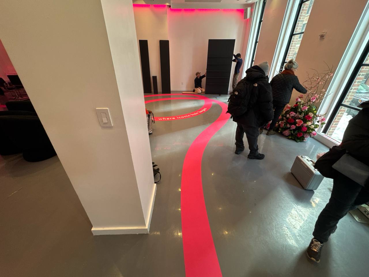 Floor vinyl installation