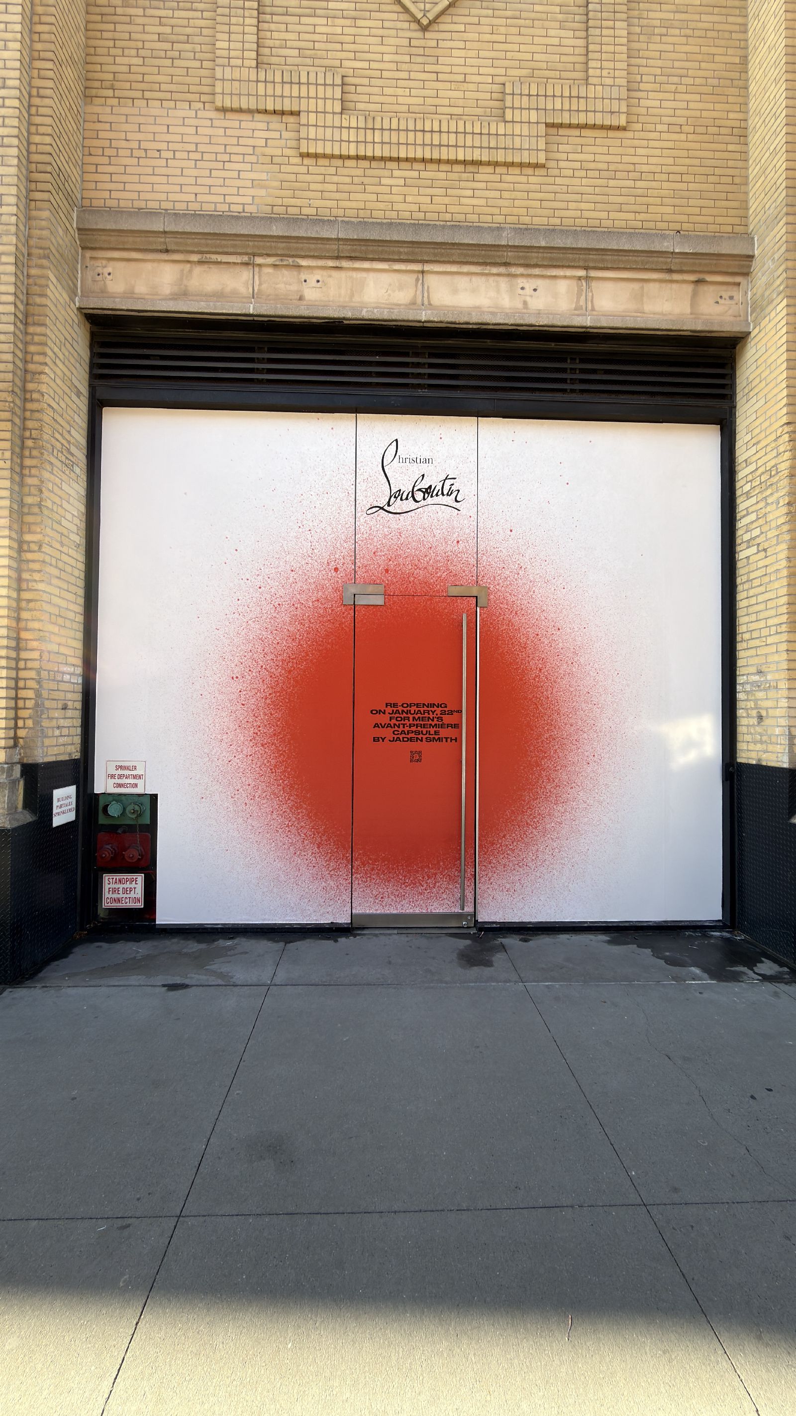 Window graphics - Louboutin